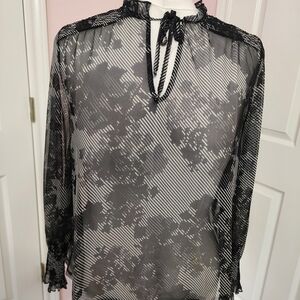 Chico's Black and Gray Patterned Blouse